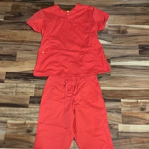 Wonderwink scrub set, salmon color, large